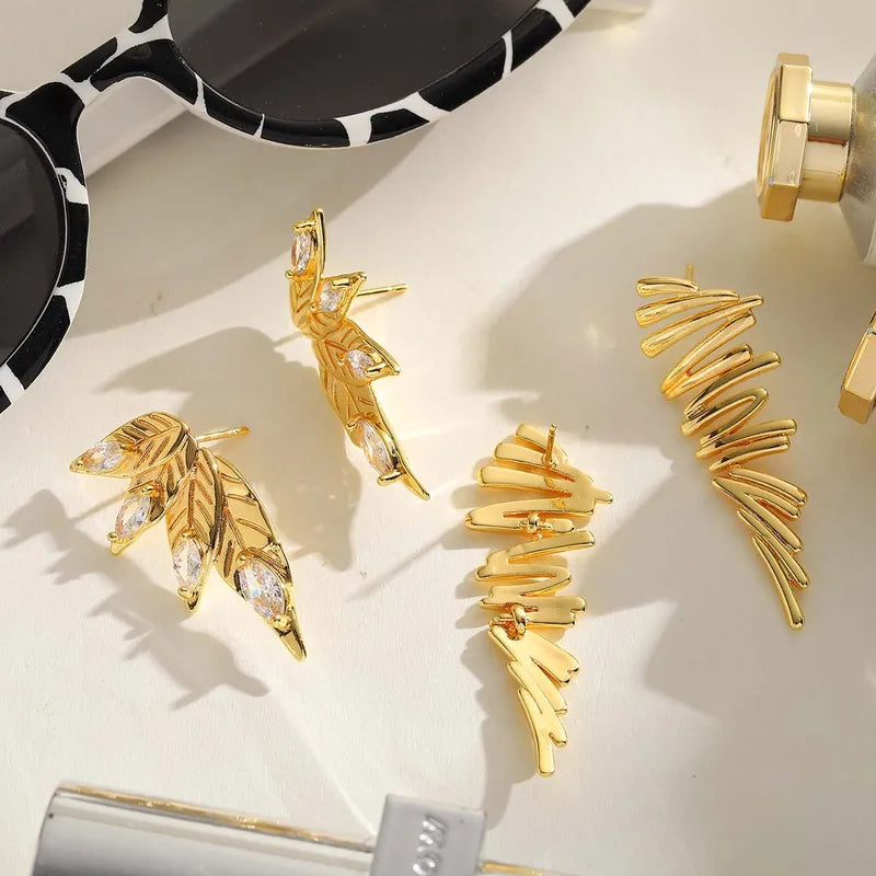 1 Pair Elegant Luxurious Artistic Geometric Leaves Solid Color Inlay 304 Stainless Steel Zircon Ear Studs