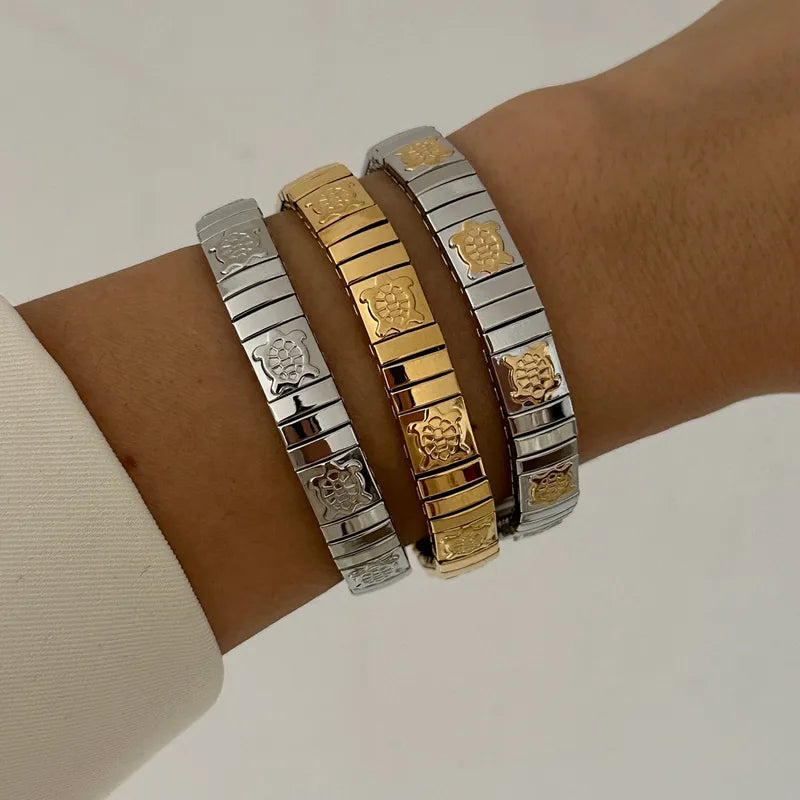 304 Stainless Steel Turtle Vacuum Electroplating (In Furnace) Plated 18K Real Gold No Inlaid Material Casual Elegant Cute Bracelet