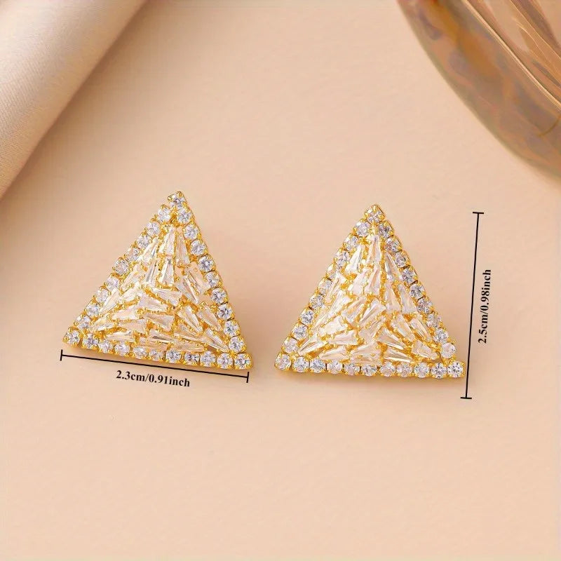 316 Stainless Steel Copper Triangle Electroplated Zircon Elegant Simple Style Ear Studs