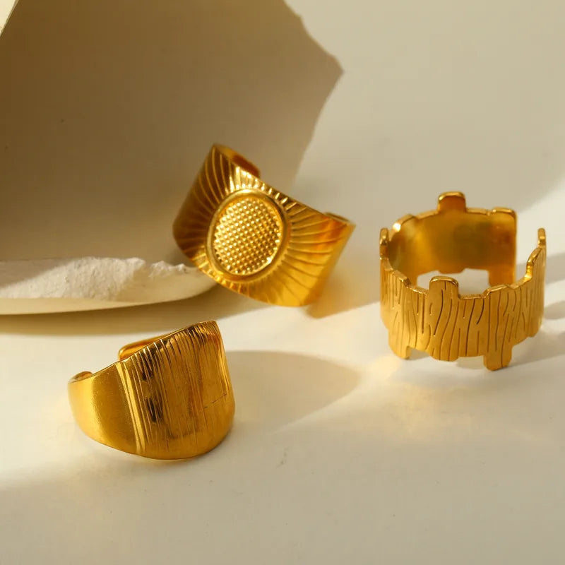 Elegant Large Stainless Steel 18K Gold Geometric Irregular Open Ring Fashionable Adjustable Size For Casual Weekend Selfie Street Style