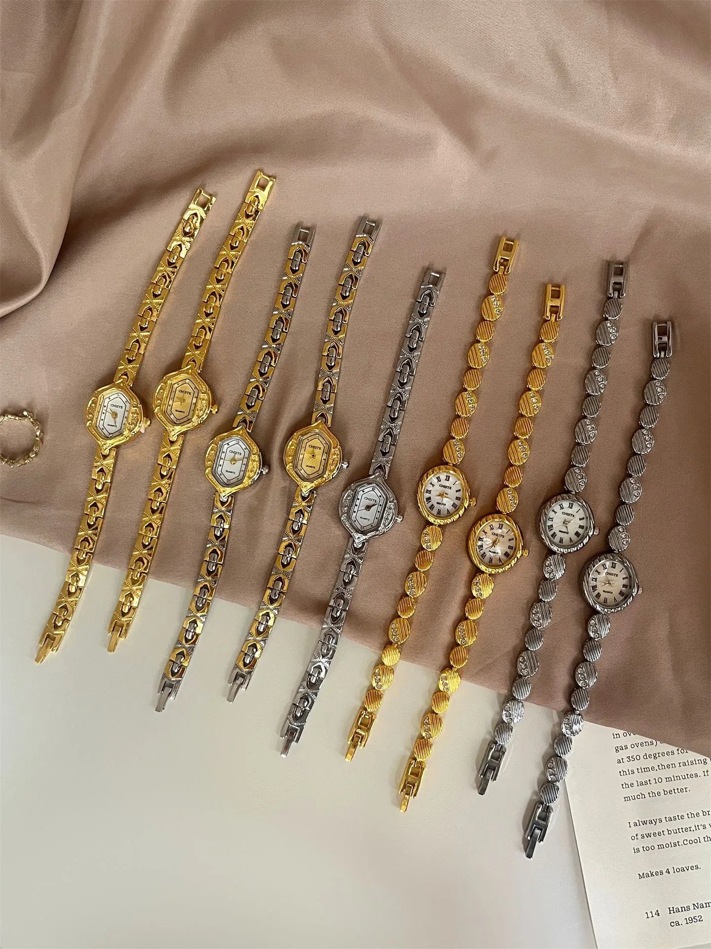 Elegant Oval Mother-of-Pearl Quartz Watch Women's Fashion Style Bracelet Watch Luxury Minimalist Round Dial Glass Mirror