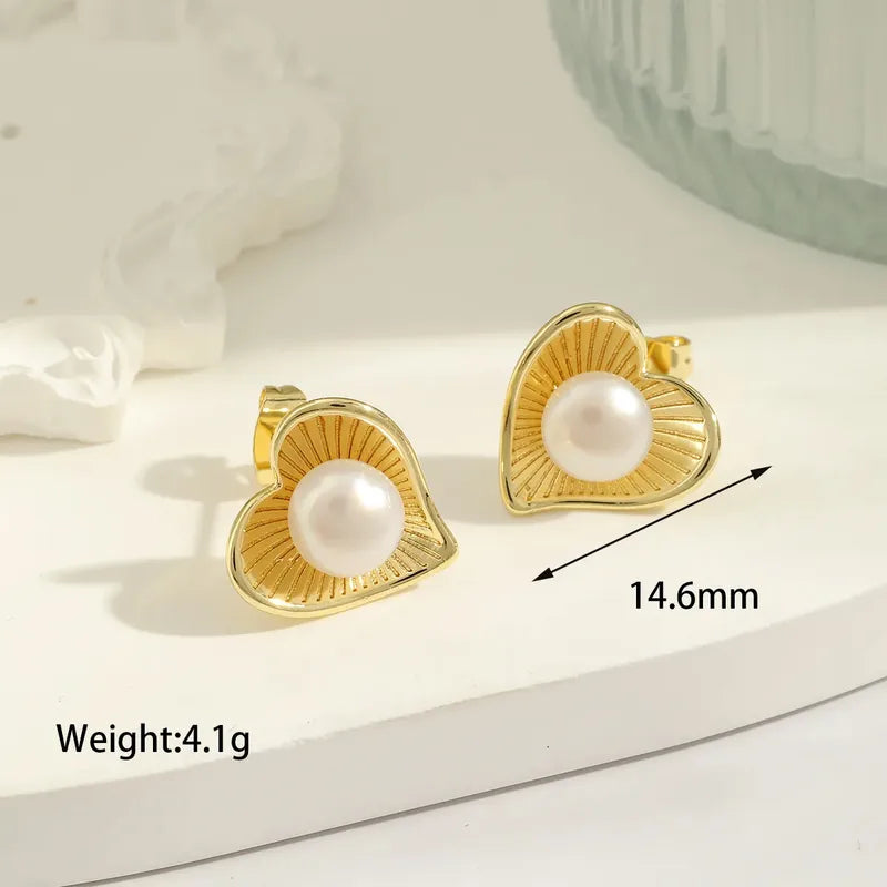 Natural Pearl Embedded Heart Shaped Earrings Copper Plated 18K Gold Women's Fashion Jewelry Casual Romantic Commute