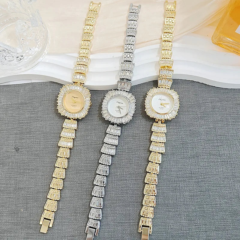 New Luxury Fashion Ladies Quartz Watch Zircon Embedded Diamond High Aesthetic Value Alloy Bracelet Women's Watch Pointer Display