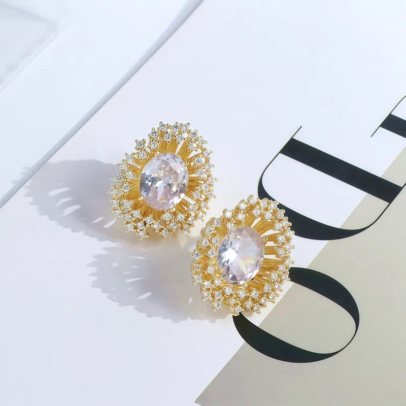 Zirconia Inlaid Copper Gold-Plated Earrings Elegant Palace Style Sparkling Fireworks Zirconia Stud Earrings For Women Electroplated
