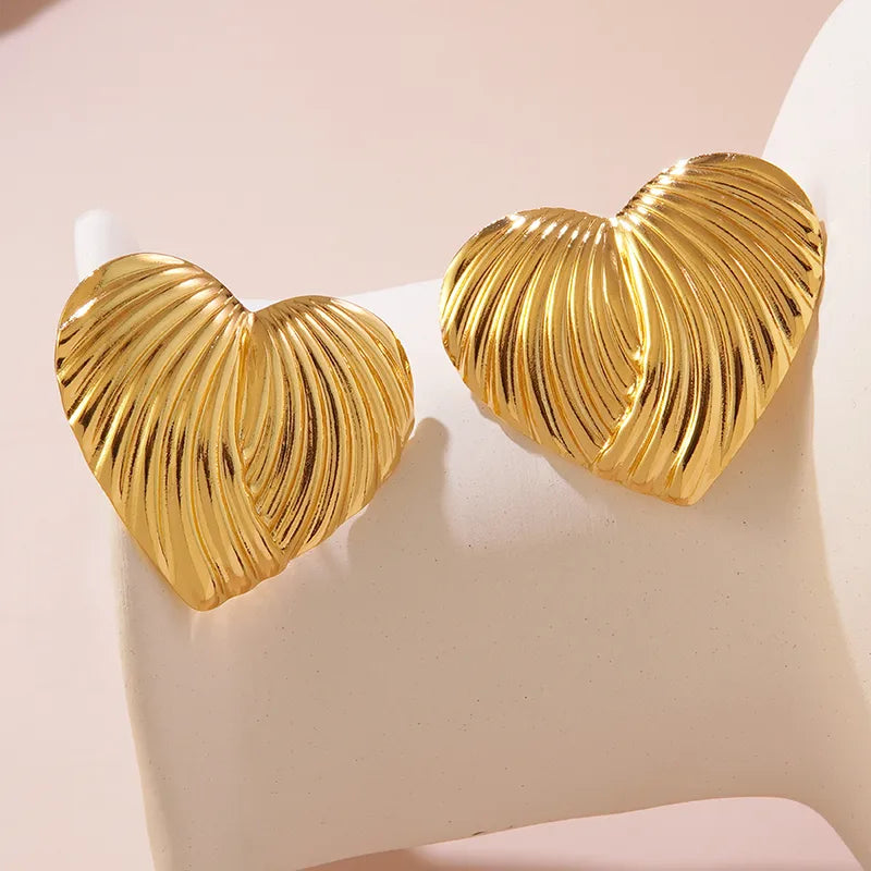 1 Pair Elegant French Style Sweet Heart Shape 304 Stainless Steel Imitation Gold Ear Studs