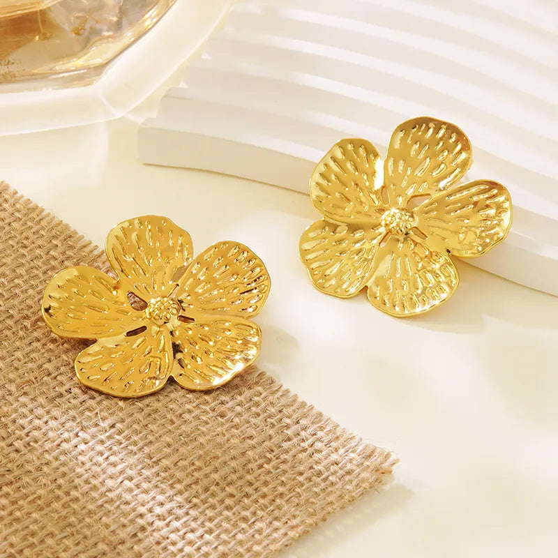 1 Pair Elegant Romantic Classic Style Flower 304 Stainless Steel Imitation Gold Earrings