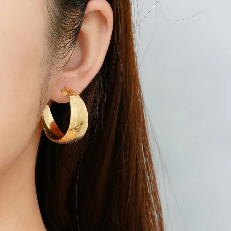 1 Pair Modern Style Shiny C Shape 304 Stainless Steel Ear Studs