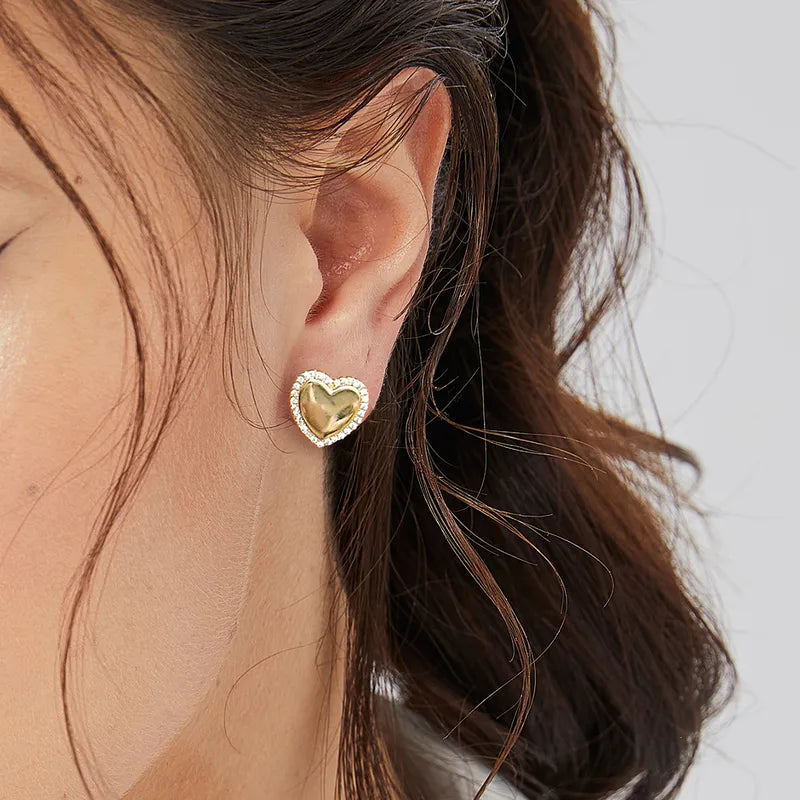 1 Pair Modern Style Shiny Heart Shape Copper Ear Studs
