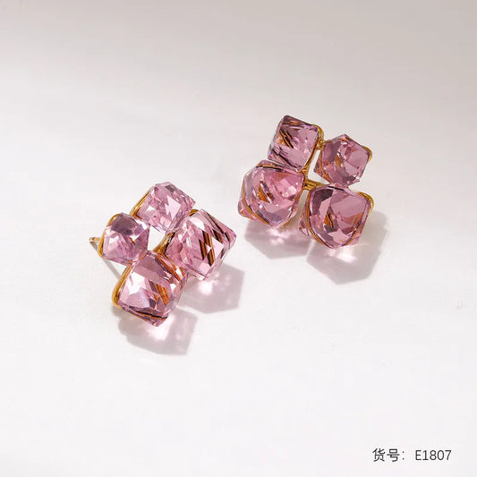 1 Pair Stainless Steel Earrings With Inlaid Diamonds, Light Luxury High-End Niche Style Earrings, Gold-Plated Earrings For Women, Titanium Steel