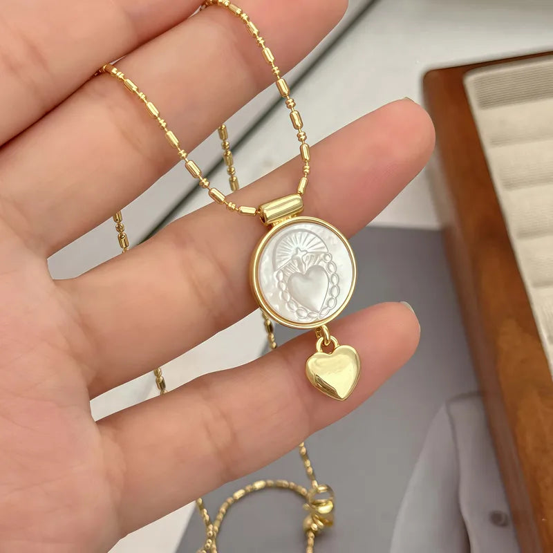 1 Piece Oval Copper Plated 18K Gold Inlaid White Shell Cross/Heart Pendant Tassel Shape Carved Virgin Mary/Heart/Saint Jude Religious Portrait Adjustable Gold Necklace Suitable For Men And Women