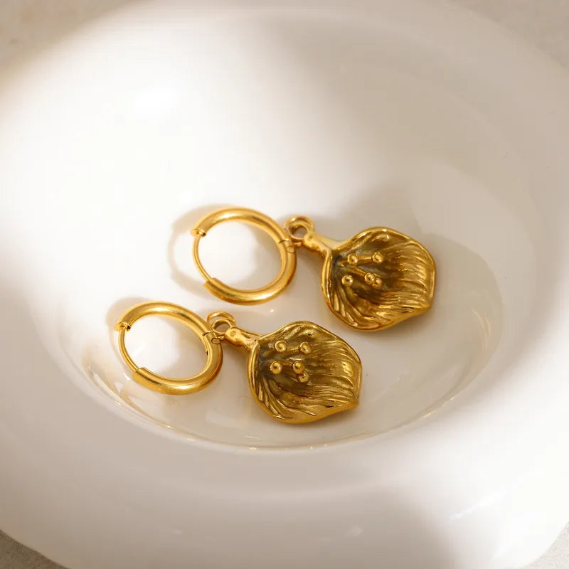 18K Gold Plated 304 Stainless Steel Vacuum Electroplating (In Furnace) Flower Earrings For Women Daily Selfie Festival