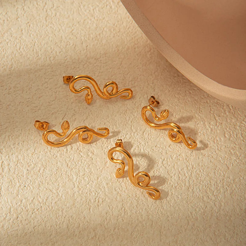18K Gold Plated 304 Stainless Steel Vacuum Electroplating (In Furnace) Snake Shape Electroplating Simple Style Earrings Unisex