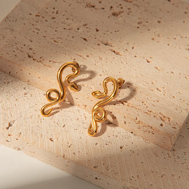 18K Gold Plated 304 Stainless Steel Vacuum Electroplating (In Furnace) Snake Shape Electroplating Simple Style Earrings Unisex