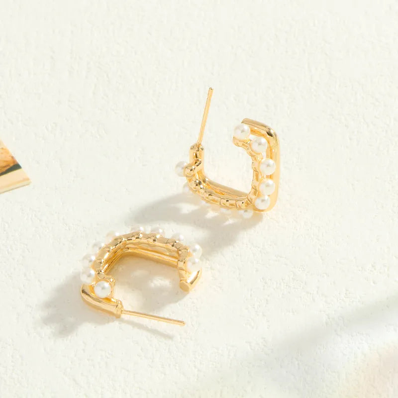 1pair Elegant Style Pearl Earrings Geometric Design Elements Personality Street Fashion Ear Accessories