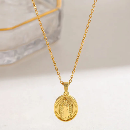 304 Stainless Steel 18K Gold Plated Zircon Vacuum Electroplating (Furnace) Water Plating Virgin Mary Oval Religious Copper Pendant Elegant Retro Simple Style Necklace