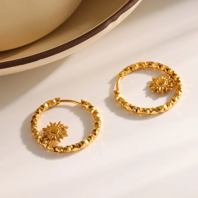 304 Stainless Steel Gold Plated Vacuum Electroplating (In Furnace) Gold Women's Suitable Sun Geometric Earrings