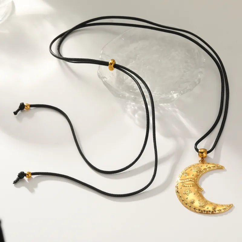 304 Stainless Steel Round Vacuum Electroplating (In Furnace) Plated 18K Real Gold Star Moon Love Heart Shape No Inlaid Material Necklace