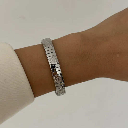 304 Stainless Steel Turtle Vacuum Electroplating (In Furnace) Plated 18K Real Gold No Inlaid Material Casual Elegant Cute Bracelet