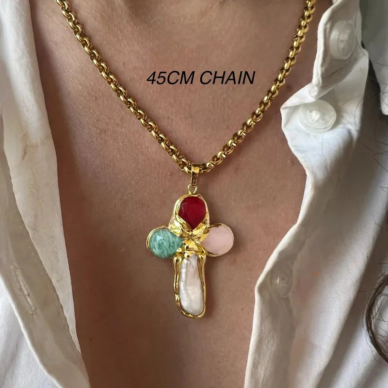 Copper Cross Plated Zircon 18K Gold Plated Elegant Lady Cable Chain Lobster Trigger Clasp Closure Pendant Necklace