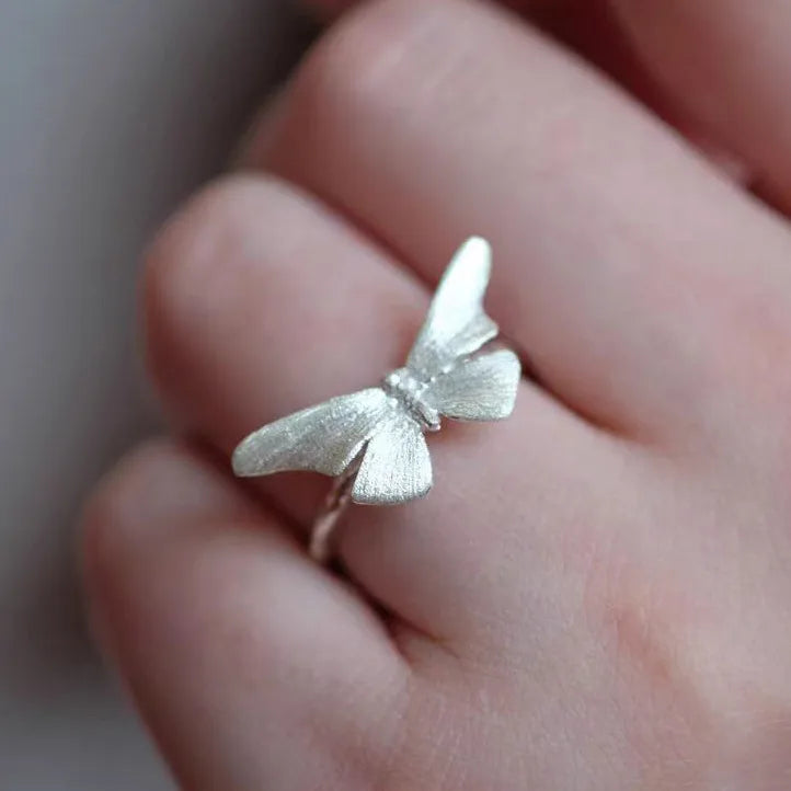 Elegant Butterfly Shaped Open Ring For Women Simple 3D Craft Laser Engraving Sweet And Cool Style Adjustable Copper Jewelry