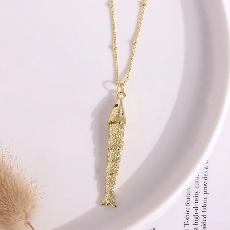 Elegant Fashionable Gold Fish Necklace Versatile Golden Color Lobster Clasp Pendant Necklace For Women Beach Holiday Travel