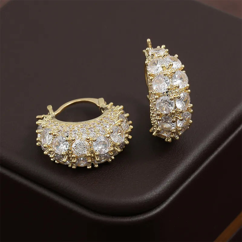 Elegant Fashionable Lightweight Luxury Earrings Versatile New Style New Model Zircon Bag Shape Personality Small Niche Ear Buckle