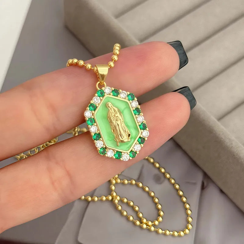 Elegant Fashionable Mary Portrait Pendant Necklace Copper Plated 18K Gold Cubic Zirconia Unisex Everyday Party Music Festival Travel Wear Unique Versatile Style