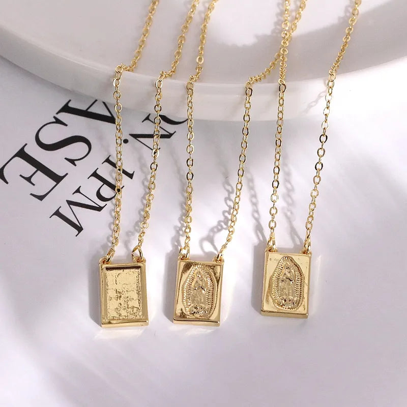Elegant Gold Plated Portrait Necklace For Women Simple Square Design Fashionable Ins Trendy Clavicle Chain Jewelry Accessory