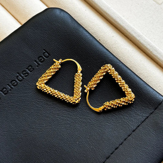Elegant Gold Triangular Geometric Earrings For Women Retro French Style Copper Alloy Silver Dust Ear Studs And Hoops