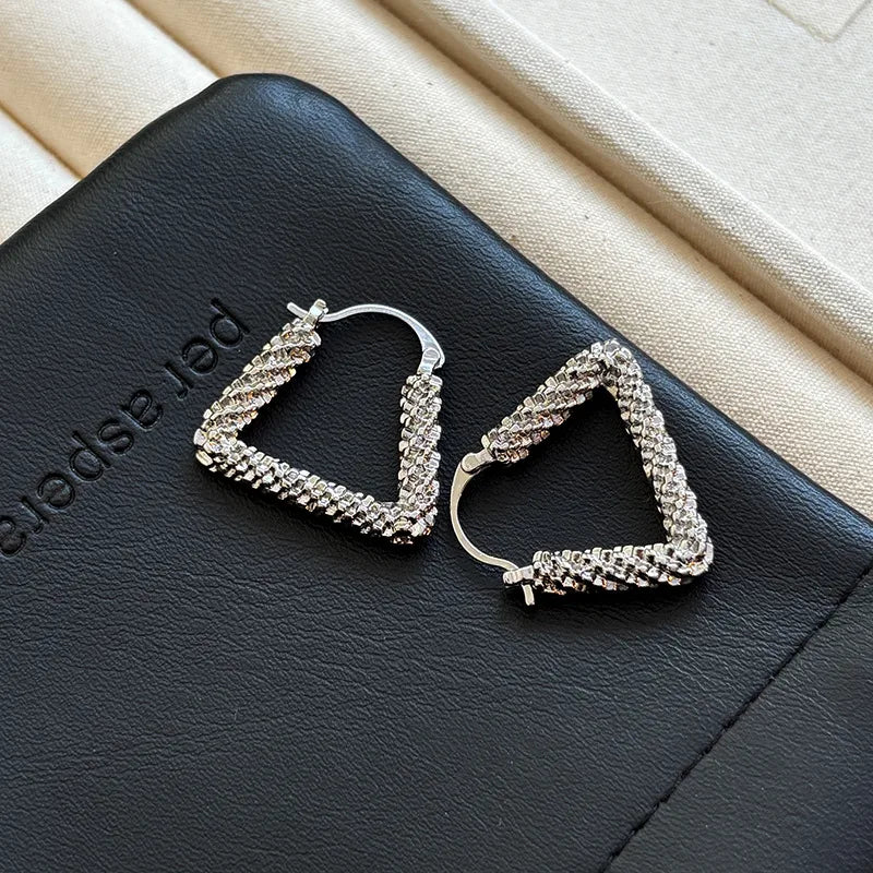 Elegant Gold Triangular Geometric Earrings For Women Retro French Style Copper Alloy Silver Dust Ear Studs And Hoops