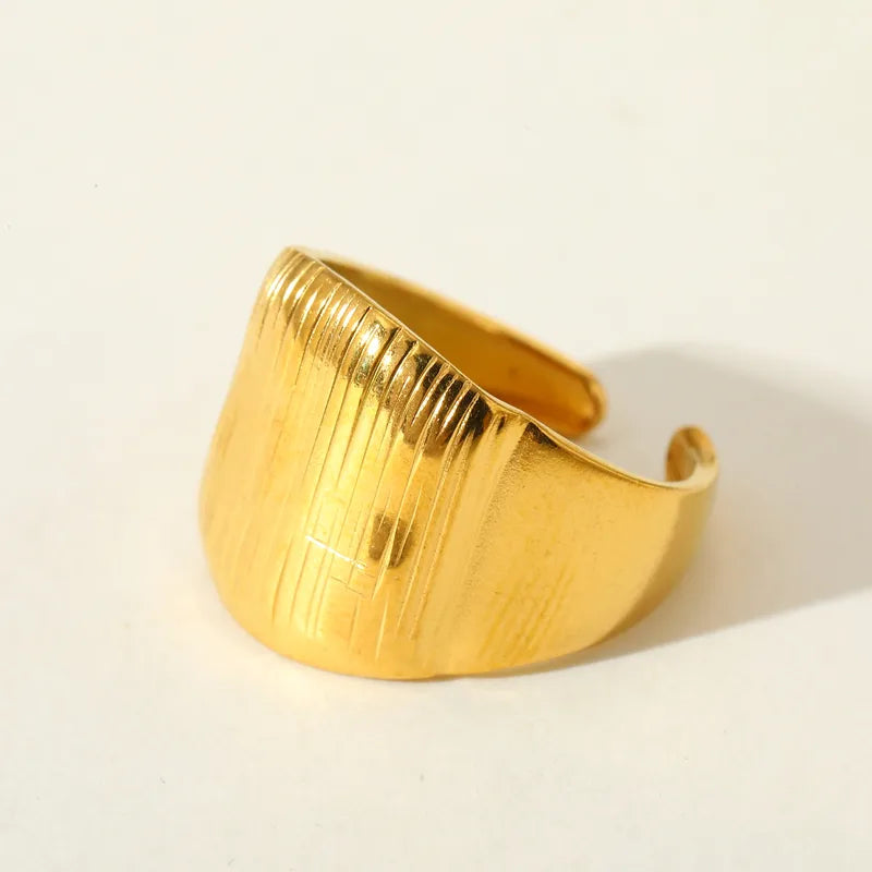 Elegant Large Stainless Steel 18K Gold Geometric Irregular Open Ring Fashionable Adjustable Size For Casual Weekend Selfie Street Style