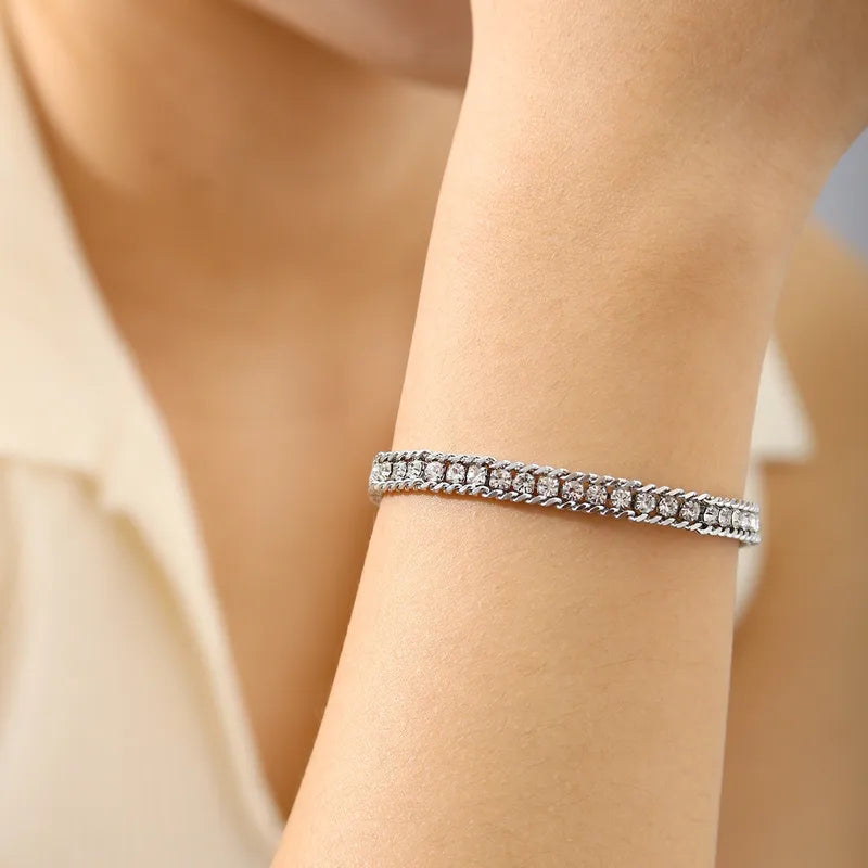 Elegant Luxury Fashion High-End Chain Bracelet Set With Zircon Stainless Steel Plated 18K Gold Neutral Bracelet For All Seasons