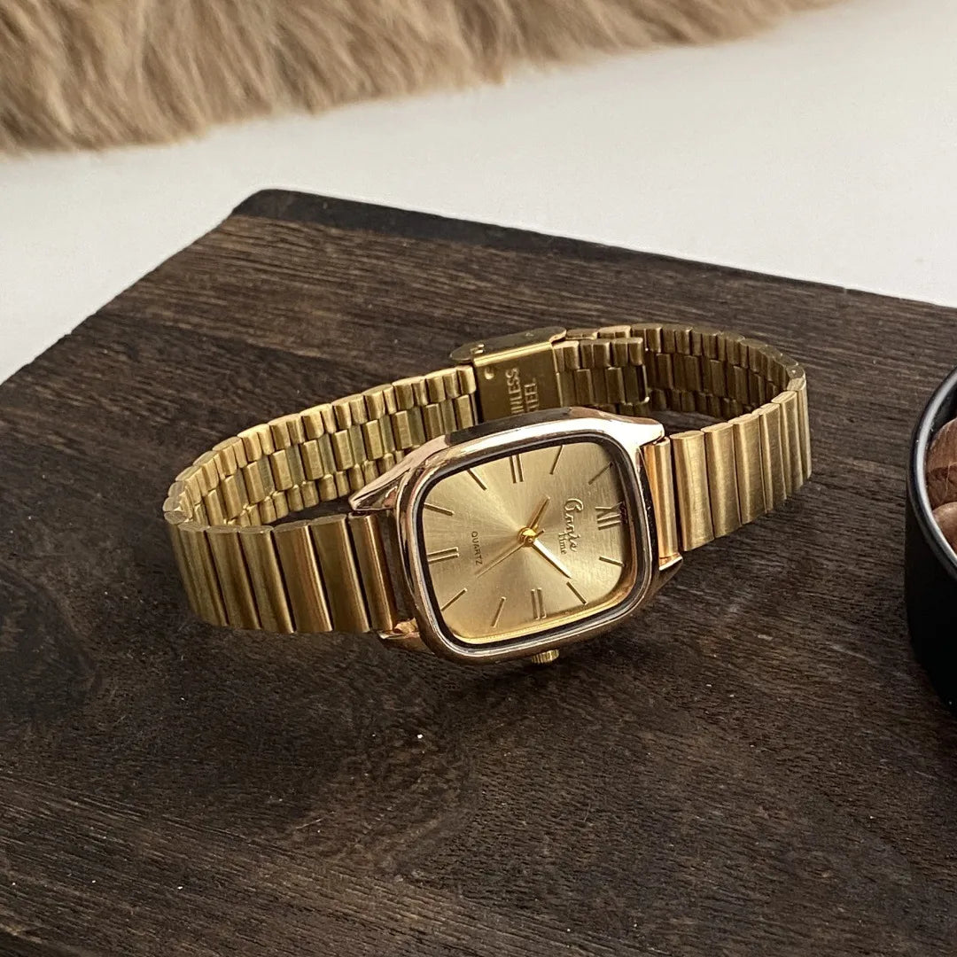 Elegant Minimalist Gold Bamboo Node Stainless Steel Band Women's Watch For Business Square Display Quartz Movement