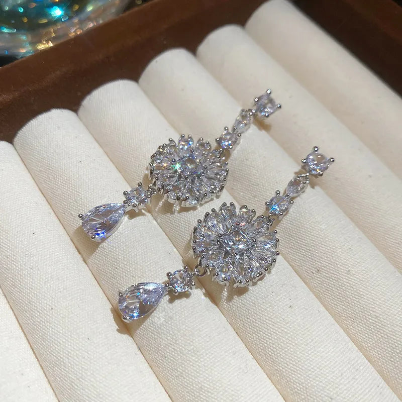 Elegant Round Silver Needle Zircon Tassel Earrings Luxury Feelings Court Style Women's Jewelry Fashionable Drop Earrings