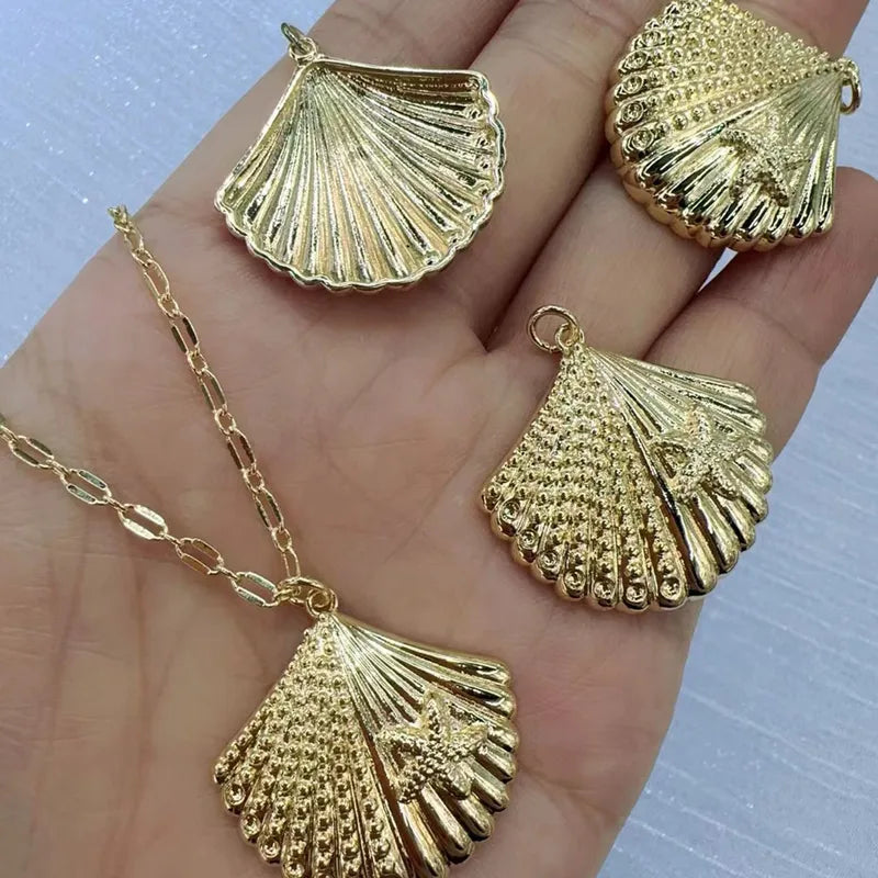 Elegant Simplicity Copper Plated 18K Gold Faux Pearl Starfish Shell Pendant Necklace Casual Queen Style Sporty Four Seasons