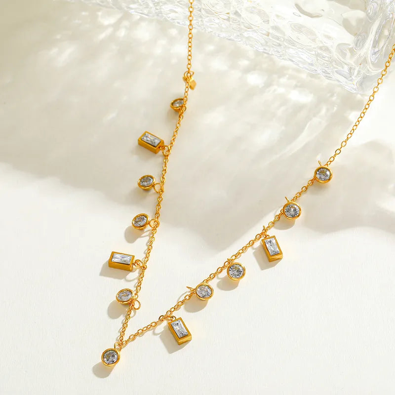 Elegant Small Stainless Steel 18K Gold Plated Zirconia Pendant Necklace Round Shape Geometric Pattern Casual Weekend Street Style