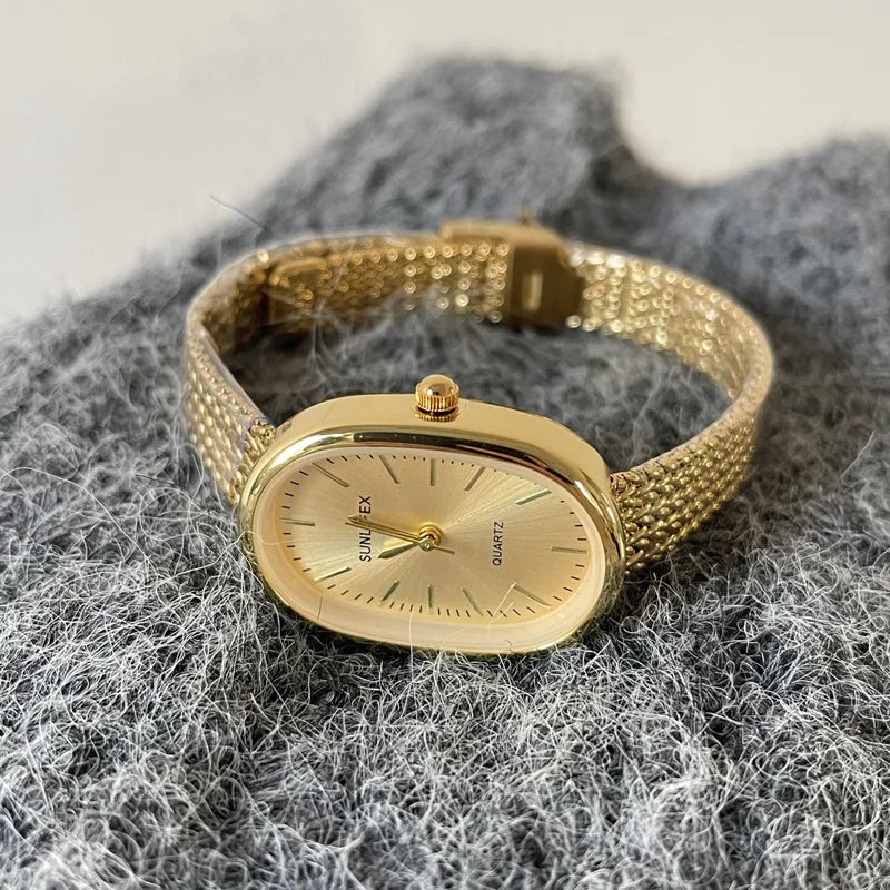 Elegant Vintage Gold Strap Women's Watch Luxury Minimalist High-end Quality Middle-aged Fashion Quartz Wristwatch