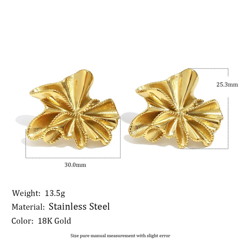 Elegant Vintage Stainless Steel Vacuum Electroplated 18K Gold Flower Stud Earrings Women's Fashion Personality Jewelry