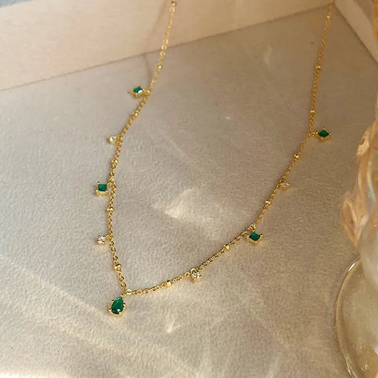 Exquisite Retro Emerald Neck Simple Elegant S925 Sterling Silver Gold Plated Clavicle Chain Niche Design Necklace For Women