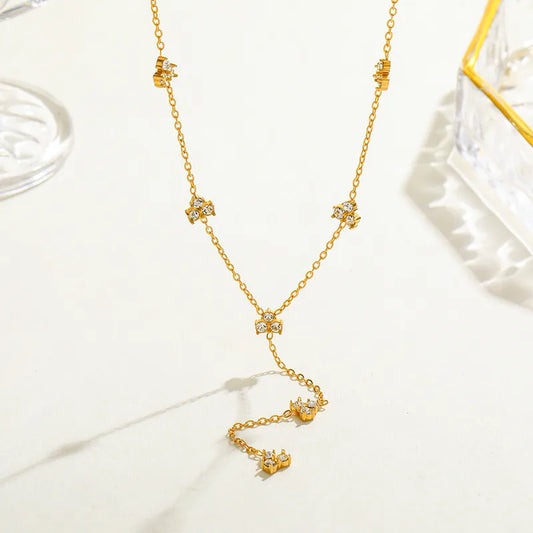 Exquisite Small Gold Plated 18K Zircon Flower Pendant Necklace Stainless Steel Elegant Cute Romantic Simple Artistic Style