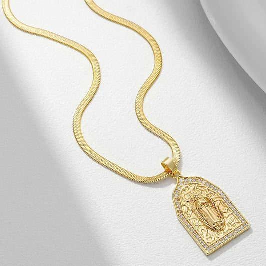 Fashion Religious Copper Insignia Inlaid With White Zircon Pendant 316 Stainless Steel Women's Jewelry Virgin Mary Necklace Versatile