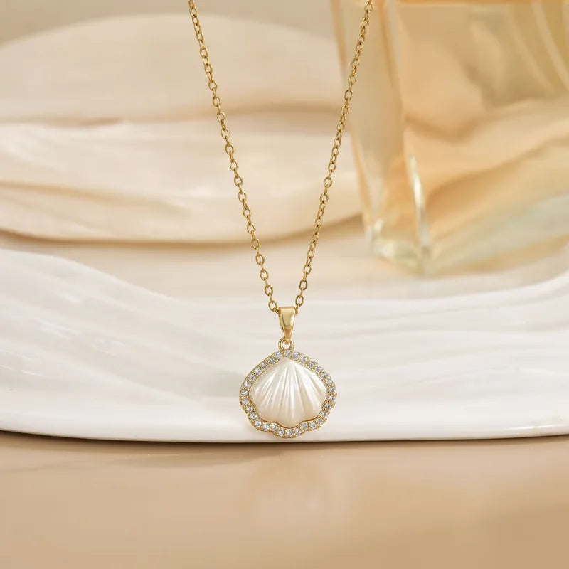 Fashion Shell Pendant Necklace For Women Simple Versatile Luxurious Style Copper Cubic Zirconia Plated Jewelry Accessories