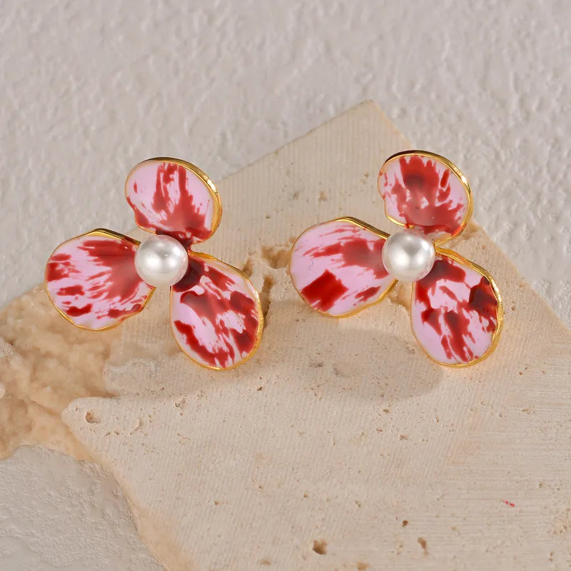 Fashion Stainless Steel 18K Gold Plated Pearl Flower Earrings Non-Fading Earrings Ladies