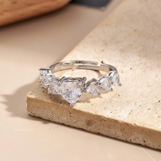 Fashionable Color-Preserving Electroplated Zircon Heart Ring Handmade Polished Engraved Adjustable Size White Gold Plated Copper