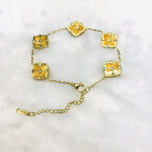 Fashionable Four Leaf Clover Mother Of Pearl Acrylic Jewelry Bracelet High End Five Petal Bracelet Colorful Stylish Bracelet (