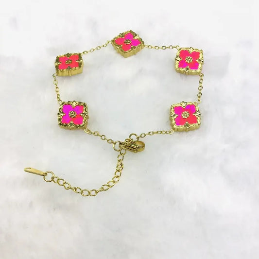 Fashionable Four Leaf Clover Mother Of Pearl Acrylic Jewelry Bracelet High End Five Petal Bracelet Colorful Stylish Bracelet