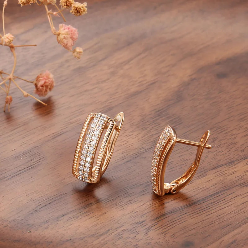 Fashionable Hollow Out Dual Row Diamond Clasp Earrings Women's Copper Plated Real Gold Micro Paved Zirconia Studs Geometric Pattern