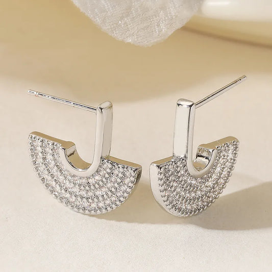 Fashionable Luxury Geometric Earrings Women's Design Sense Small Audience Personality Ear Jewelry New 18K Gold Plated Zinc Stone