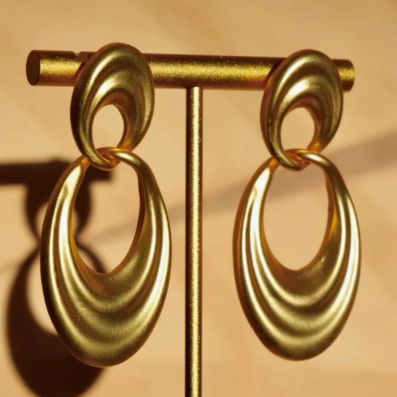 Fashionable Retro French Double Ring Earrings Women's Simple Gold Streamlined Large Atmosphere Ear Jewelry Copper Material