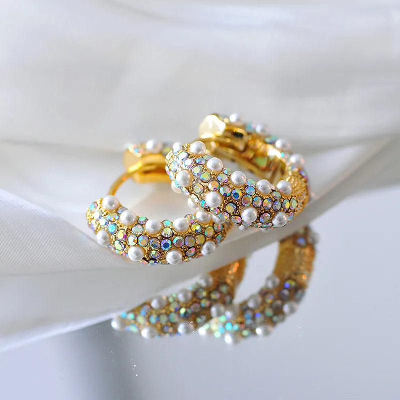 Fashionable Round Pearl Earring Studs Circle Design Luxury Women's Jewelry Earrings Copper Alloy Geometric Pattern 925 Silver